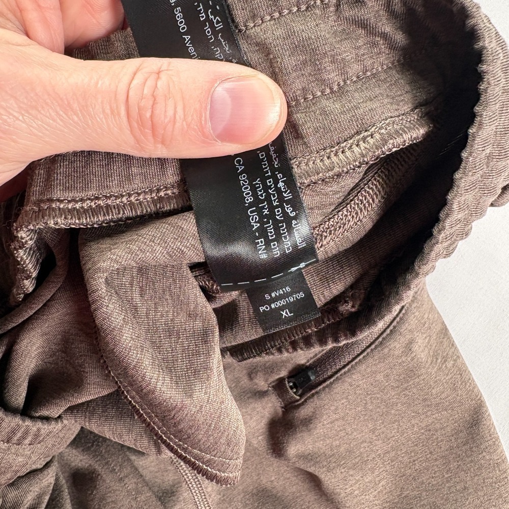 Vuori Men's Brown Jogger Sweatpants - Picture 4 of 10